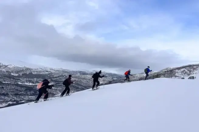 Sneeuwschoenen in Voss met Outdoor Noorwegen-18