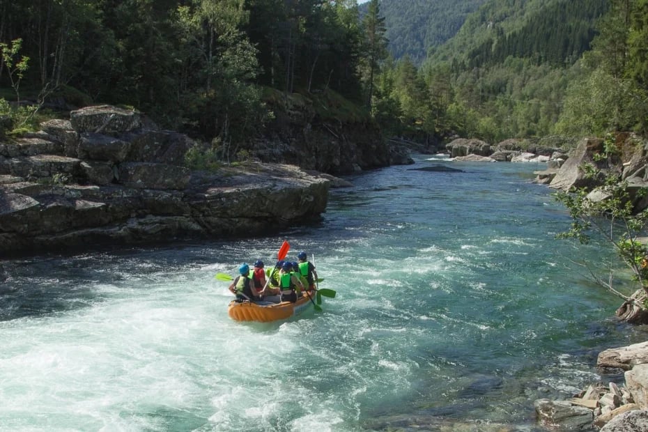 River-Rafting-Outdoor-Norway-5_jpg-edited-930x620